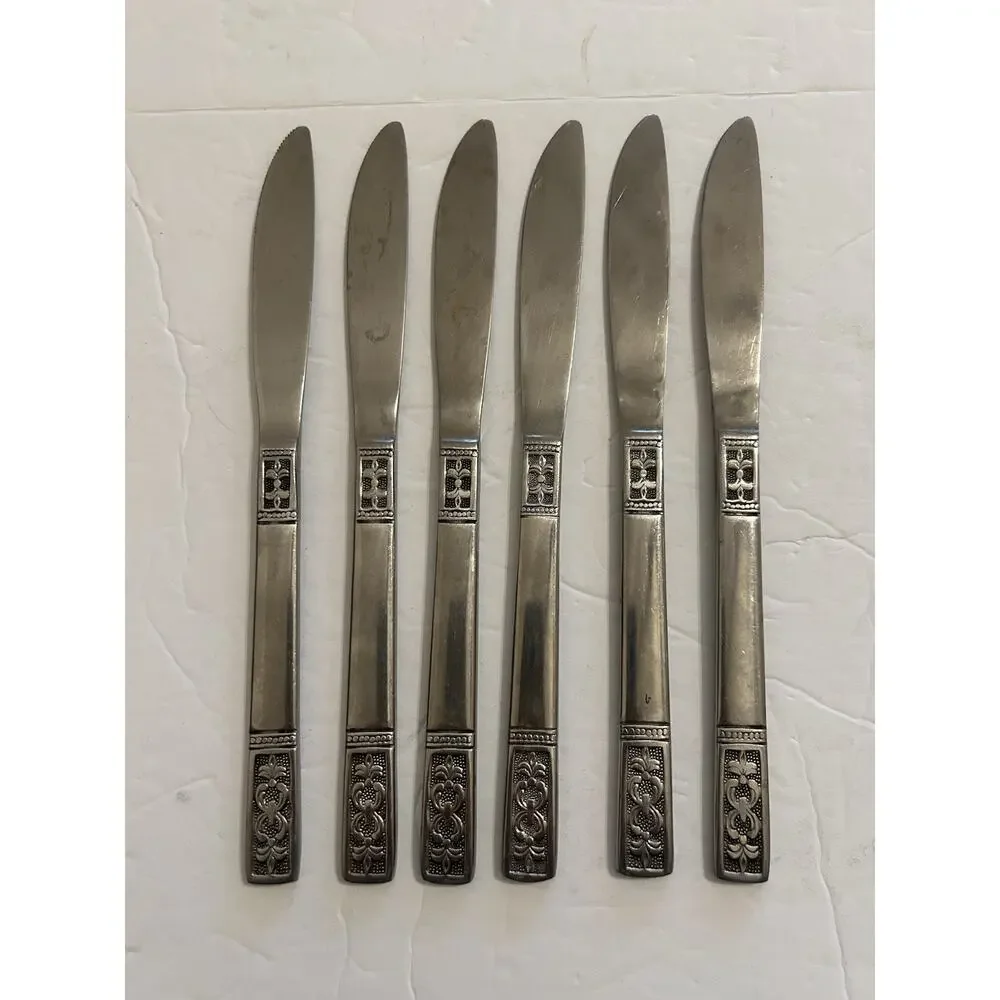 Vintage Customcraft Fluer De Lis Set‎ Of 6 Dinner Knives Stainless Flatware CUS3